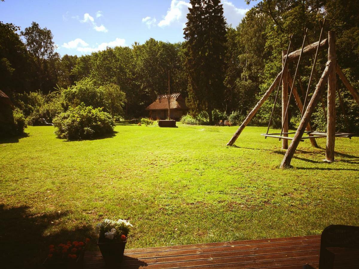 Kotka Farm Hotel Saarekula ภายนอก รูปภาพ